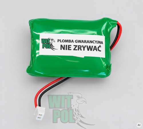 Zielony akumulator z etykietą gwarancyjną.png